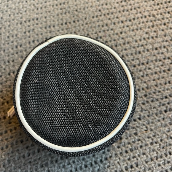 Kate Spade - Picture 3 of 6